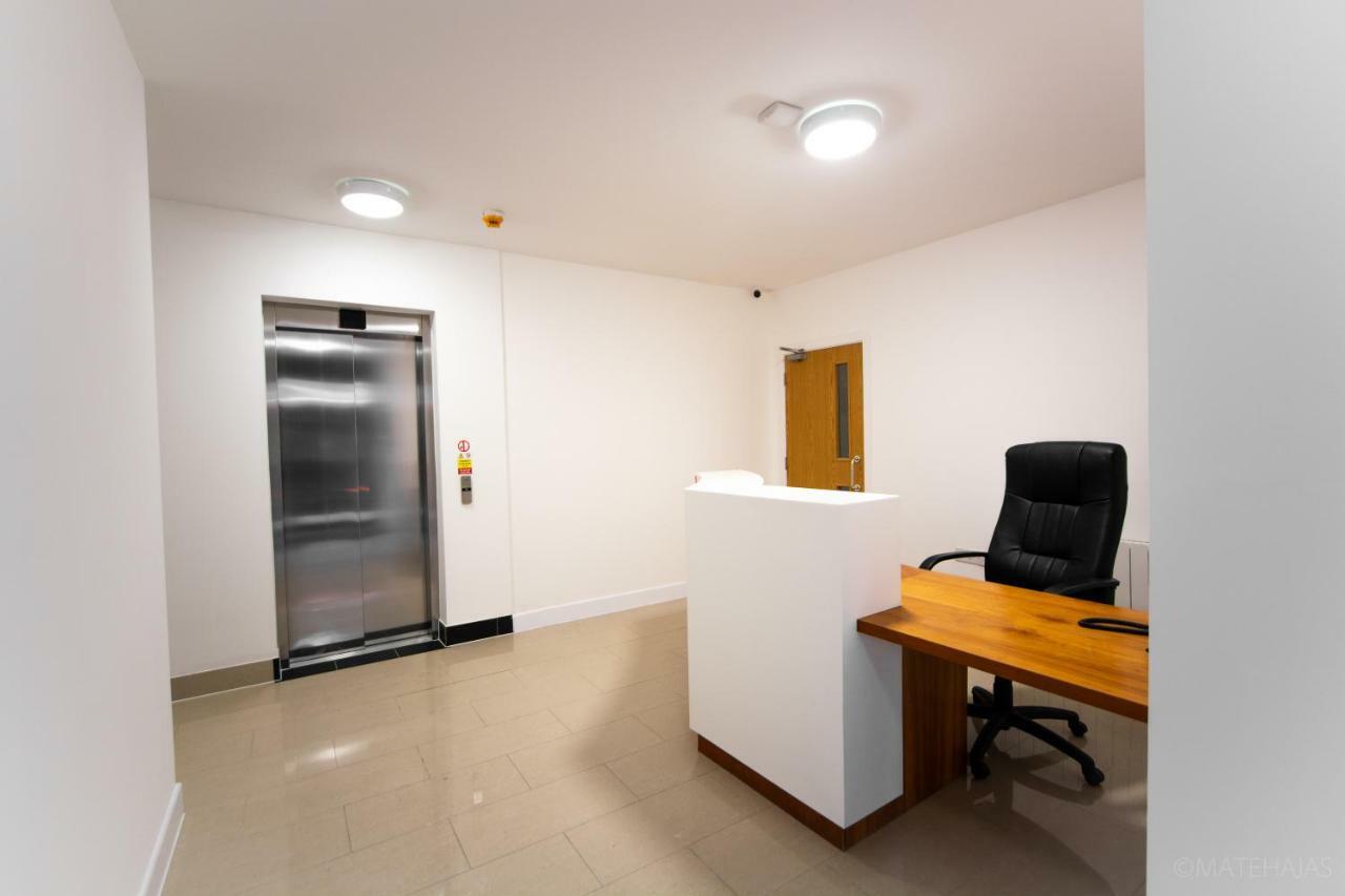 Somerville Apartments London Heathrow Χίλινγκτον Εξωτερικό φωτογραφία